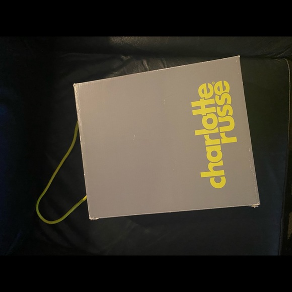 COPY - Leopard ruffle heels - Picture 10 of 15